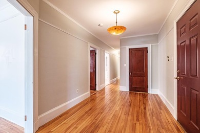 Welcome to 199 Vaughan Street #4, a classic Portland West End - photo 7