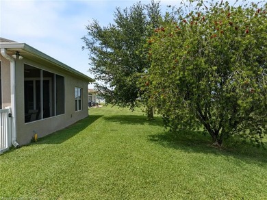 Welcome to Florida living at it's finest This newer home is - photo 31
