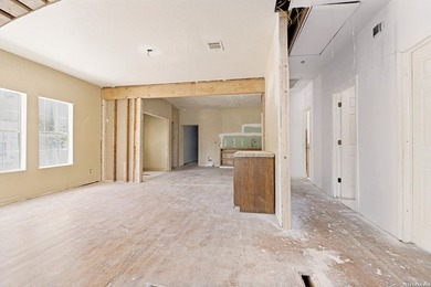 Charming 1920s home in the desirable Woodlawn Terrace - photo 8