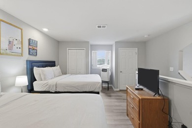Welcome to one of the best opportunities in Pointe Royale! This - photo 28