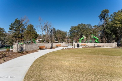 Motivated Seller! *NEW ROOF June 2026* Welcome to your charming - photo 32
