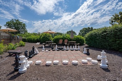 Welcome to one of the best opportunities in Pointe Royale! This - photo 42