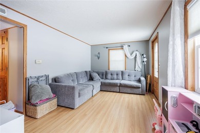 Super affordable and full of potential! This charming 1,344 sq - photo 3