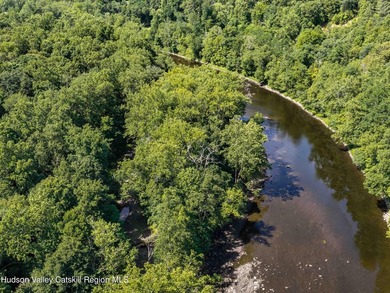 Escape to your own private island on the scenic Rondout Creek - photo 4