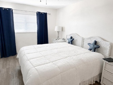 LOCATED IN THIS 55 PLUS COMMUNITY OF SHORE CLUB. THIS TURNKEY 2 - photo 6