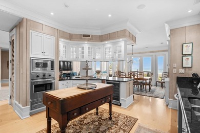 Welcome to an extraordinary oceanfront estate nestled behind - photo 20