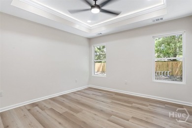Price Improvement! Welcome to 2020 Cowan Ave, a stunningly - photo 22
