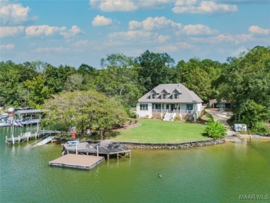 Lake Martin Home For Sale in Eclectic Alabama