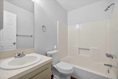 Welcome to this spacious unit located in the heart of North - photo 13