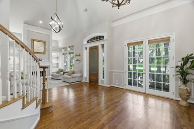 Nestled on a quiet cul-de-sac in the highly sought after - photo 6