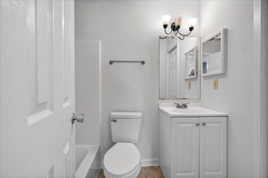 Welcome to this spacious unit located in the heart of North - photo 17