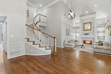 Nestled on a quiet cul-de-sac in the highly sought after - photo 7
