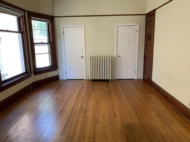 4 unit apartment complex located just 2 blocks off Williamson St - photo 17