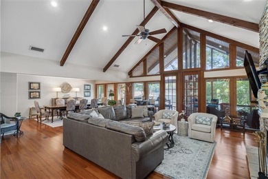 Stunning LAKEFRONT 4BD-3.5BA home privately nestled on a - photo 8