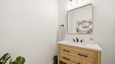 Experience luxury living in the exclusive gated golf and resort - photo 22