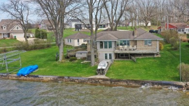 Diamond Lake - 122 Ft of Water Frontage - Lake Home For Sale in Cassopolis, Michigan