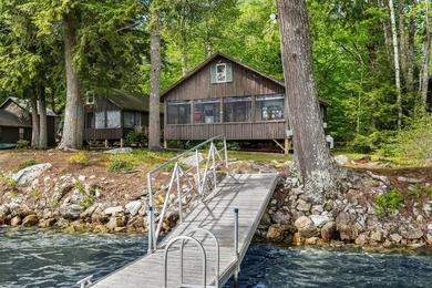 GREAT POND Escape to the lake & unwind in this classic 2BR/1BA - photo 2