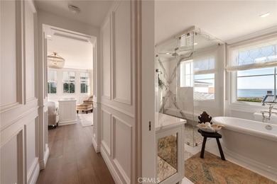 Perfectly positioned on an exclusive double-lot walk street in - photo 43