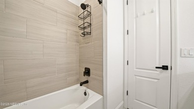 Experience luxury living in the exclusive gated golf and resort - photo 43