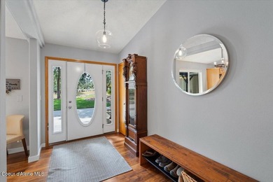 Centrally located daylight rancher with finished 25 x 40 shop on - photo 8