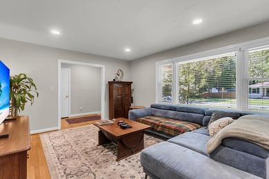 Enjoy a Wonderful Northbridge Terrace location with lots of - photo 11