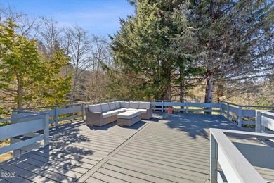 Set above the Pacific with sweeping panoramic ocean views, this - photo 12