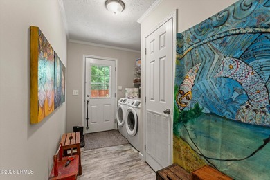 Experience the versatility of this unique Lady's Island property - photo 13