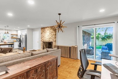 Enjoy a Wonderful Northbridge Terrace location with lots of - photo 28