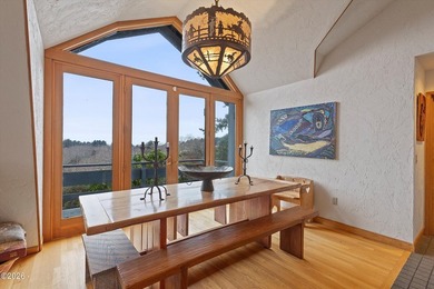 Set above the Pacific with sweeping panoramic ocean views, this - photo 28