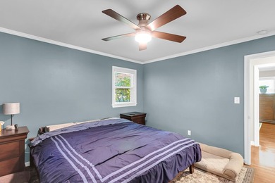 Enjoy a Wonderful Northbridge Terrace location with lots of - photo 30
