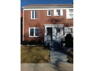 Lake Townhome/Townhouse For Sale in Chicago, Illinois