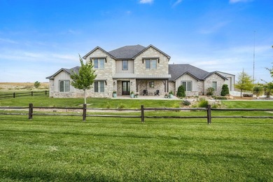 Welcome to your dream home! Situated in the desirable Cliffs at - photo 4