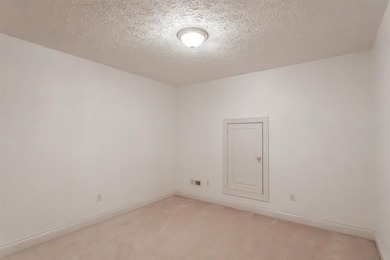 Welcome to this stunning 6-bedroom, 2-bath home offering over 5 - photo 37