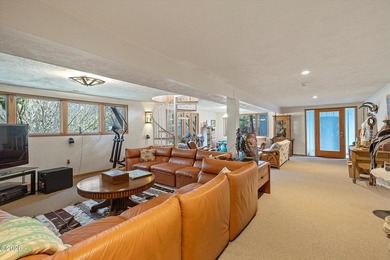 Set above the Pacific with sweeping panoramic ocean views, this - photo 48