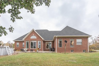 Welcome to this stunning 6-bedroom, 2-bath home offering over 5 - photo 49