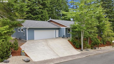 Exceptional custom home built in 2023, offering quality - photo 1