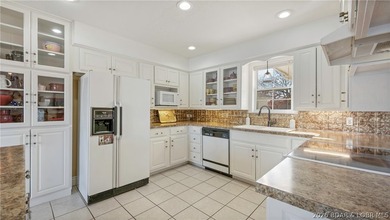 Darling lakefront GEM, cherished by one family for years is now - photo 16
