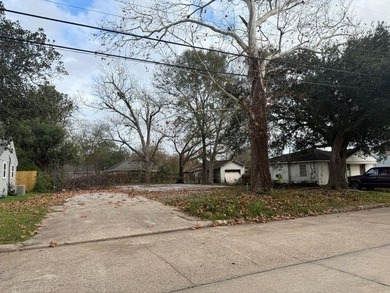 (private lake, pond, coastal) Lot For Sale in Port Neches Texas