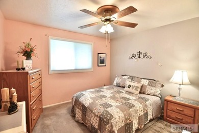 Introducing a darling single level home in McDonald's Farm - photo 25