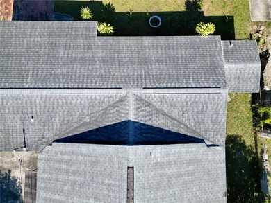 Welcome to this spacious one-story home featuring 5 bedrooms, 3 - photo 4