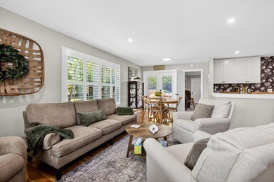 Welcome to this charming 4 bedroom 2 bath house in the heart of - photo 8