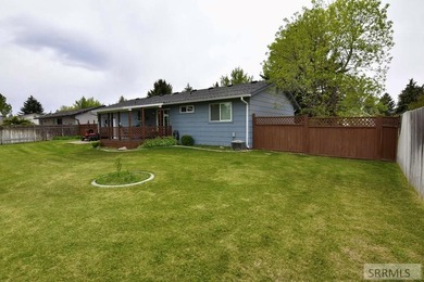 Introducing a darling single level home in McDonald's Farm - photo 41