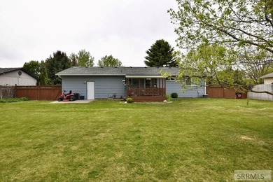 Introducing a darling single level home in McDonald's Farm - photo 43