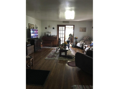 Want a place in the country? Look no further. This homestead - photo 7