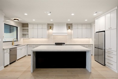 Stunning new construction in the prestigious Brentwood Estates - photo 9