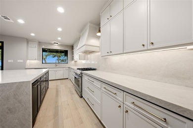 Stunning new construction in the prestigious Brentwood Estates - photo 10