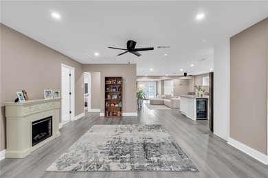 Welcome home to this recently updated property featuring a - photo 6