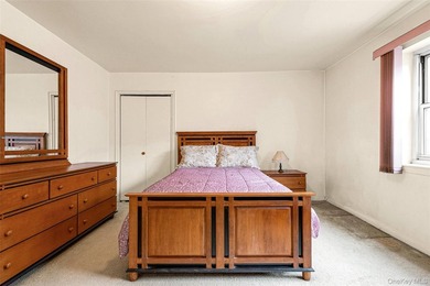 Prime Location - Spacious 1 Bedroom with Southern Exposure, Low - photo 18