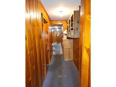 She is READY FOR YOU NOW with a fresh new coat of paint, new - photo 41