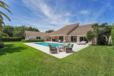 Welcome to this gorgeous one-story home featuring 3 bedrooms 3 - photo 75